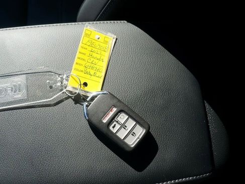 Used 2022 Honda CR-V Touring image 28