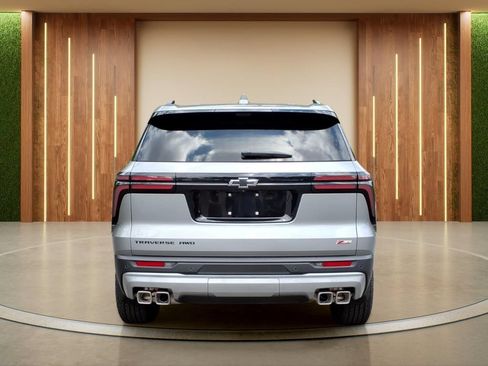 New 2026 Chevrolet Traverse Z71 w/ Enhanced Driving Package AWD/4WD image 29
