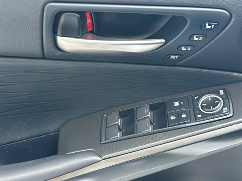 Certified 2025 Lexus IS 350 F Sport RWD image 14