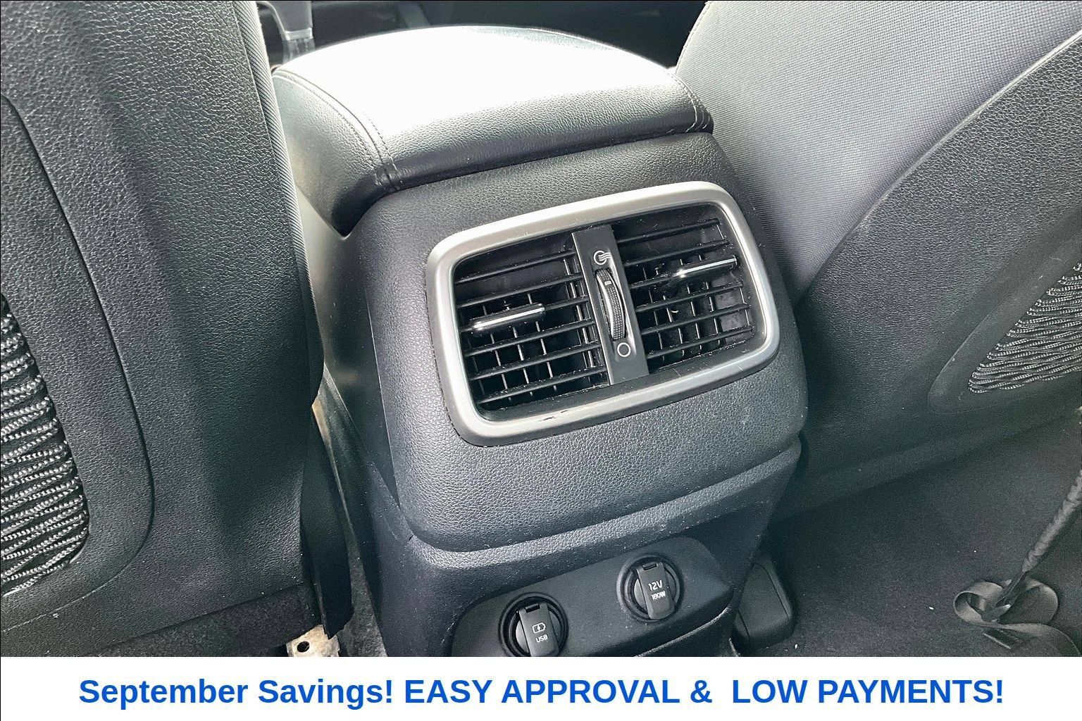 Used 2019 Kia Sorento FWD image 12