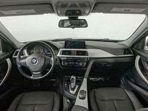 Used 2016 BMW 320i xDrive Sedan image 27