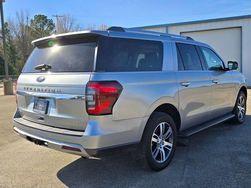 Used 2024 Ford Expedition Max Limited image 5