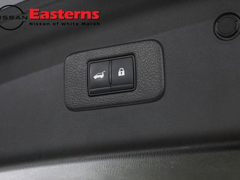 Used 2023 Nissan Armada Platinum w/ Captain's Chairs Package image 49