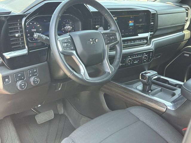 Used 2025 Chevrolet Silverado 1500 RST w/ Convenience Package II AWD/4WD image 20