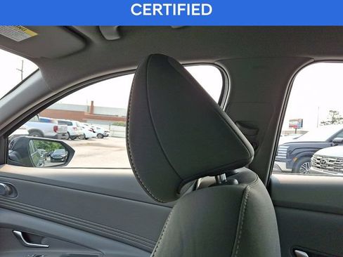 Certified 2025 Hyundai Elantra Sport FWD image 17
