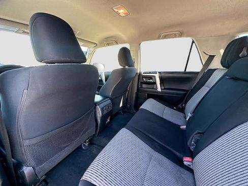 Used 2022 Toyota 4Runner SR5 image 26