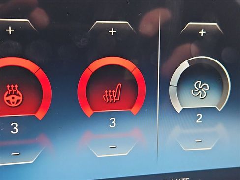 Used 2023 BMW X1 xDrive28i image 21