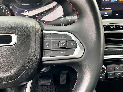 Used 2022 Jeep Compass Trailhawk w/ Trailhawk Convenience Group image 19