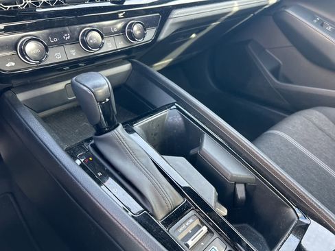 Used 2024 Honda Accord Sport image 38