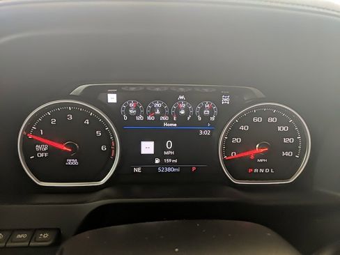 Used 2021 Chevrolet Silverado 1500 High Country w/ Technology Package image 29