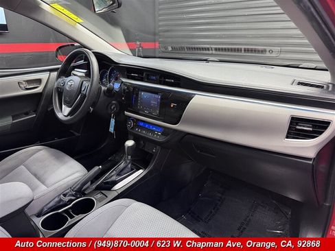 Used 2016 Toyota Corolla LE FWD image 10