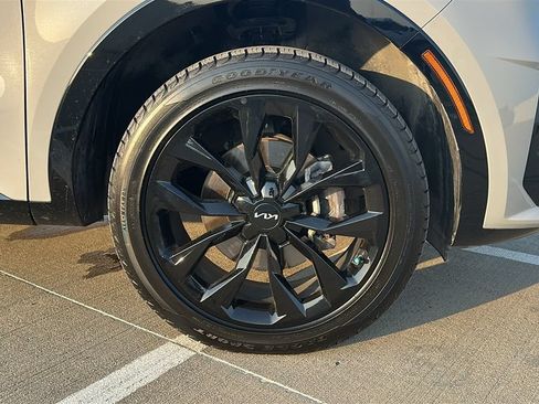 Used 2023 Kia Sorento SX AWD/4WD image 17