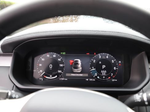 Certified 2025 Land Rover Discovery Dynamic SE AWD/4WD image 21