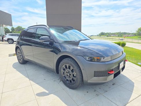 New 2025 Hyundai Ioniq 5 XRT image 3