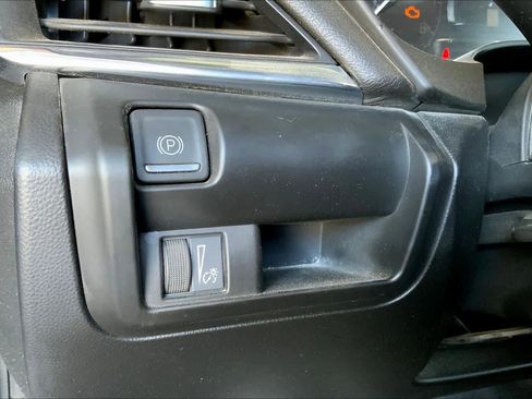 Used 2020 Cadillac CT4 Sport image 33