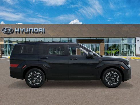 New 2026 Hyundai Santa Fe SE image 7