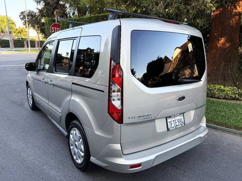Used 2014 Ford Transit Connect XLT FWD image 4