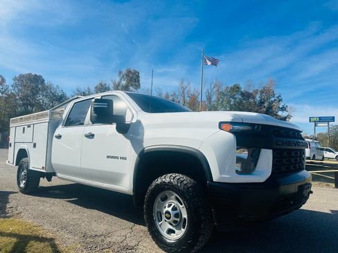 Used 2020 Chevrolet Silverado 2500 W/T w/ WT Convenience Package image 2