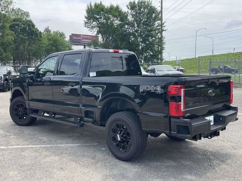 New 2026 Ford F250 Lariat w/ Black Appearance Package AWD/4WD image 5