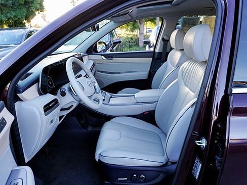 Certified 2024 Hyundai Palisade Limited image 16