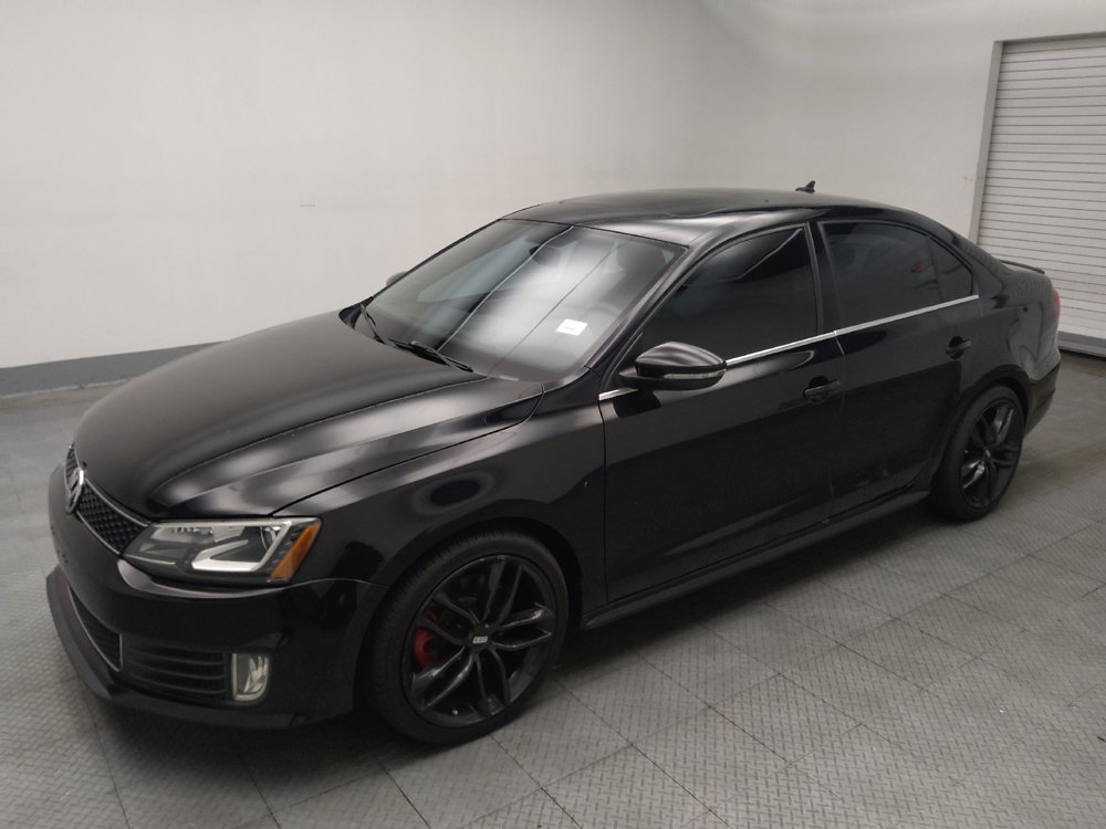 Used 2014 Volkswagen Jetta GLI Autobahn FWD image 2