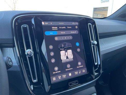 New 2026 Volvo EX40 Plus w/ Climate Package image 21