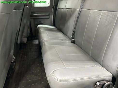 Used 2015 Ford F550 4x4 SuperCab Super Duty image 27