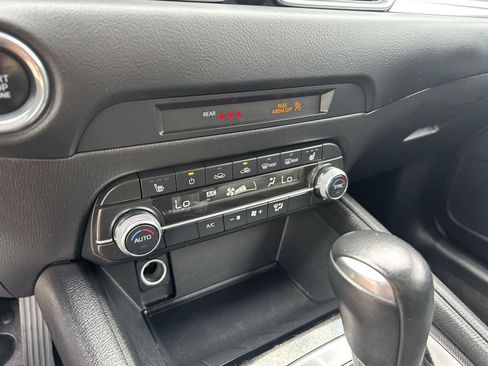 Used 2025 MAZDA CX-5 AWD 2.5 S w/ Preferred Package image 31