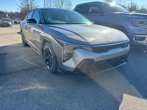 Used 2025 Kia K4 GT-Line w/ GT-Line Premium Package image 3