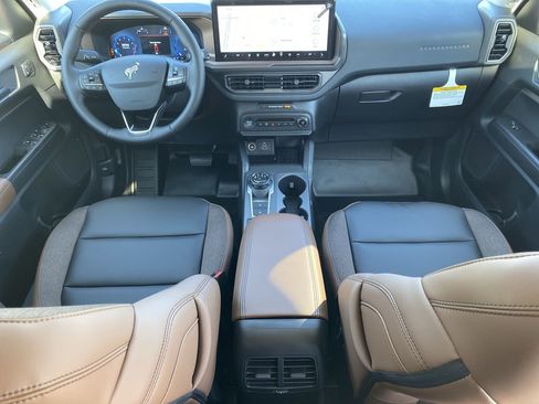 New 2025 Ford Bronco Sport Outer Banks w/ Sasquatch Outer Banks Package AWD/4WD image 13