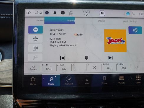 Certified 2025 Jeep Grand Cherokee L Limited w/ Luxury Tech Group II AWD/4WD image 31