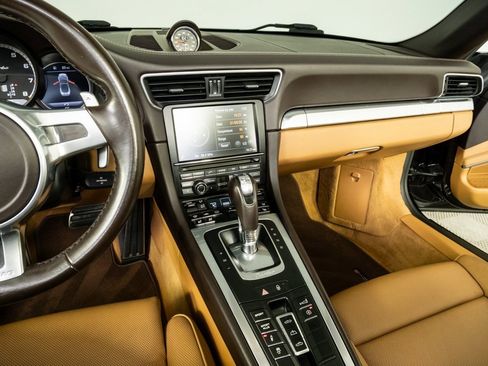 Used 2016 Porsche 911 Turbo image 11