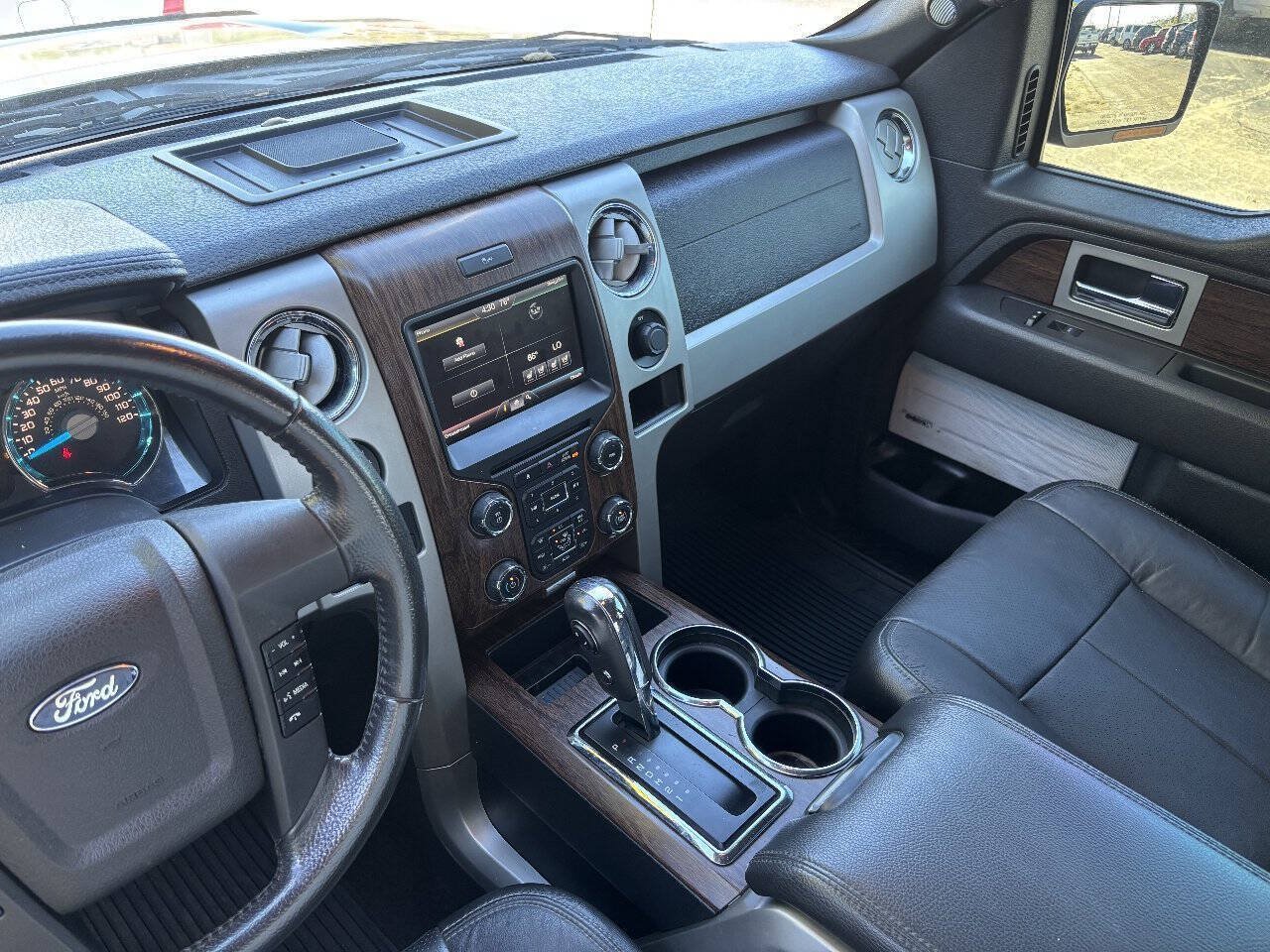 Used 2014 Ford F150 Lariat w/ Equipment Group 502A Luxury AWD/4WD image 17