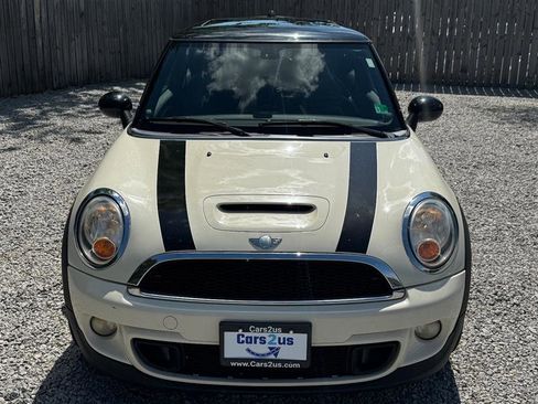 Used 2013 MINI Cooper S image 2