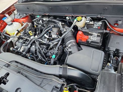 Used 2024 Ford Bronco Sport Badlands image 16