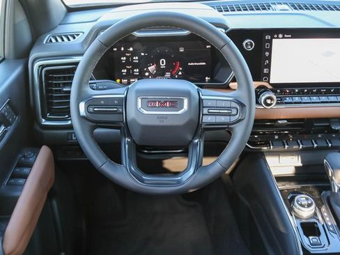 New 2026 GMC Canyon AT4 w/ AT4 Premium Package image 13