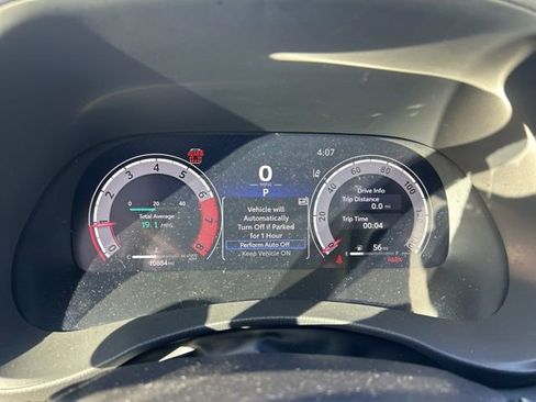 Used 2025 Toyota Highlander XSE image 15