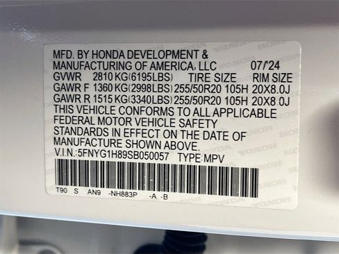 Used 2025 Honda Pilot Elite image 36