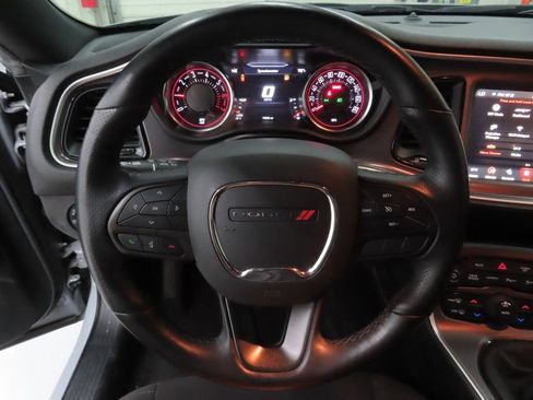 Used 2021 Dodge Challenger R/T Scat Pack RWD image 14