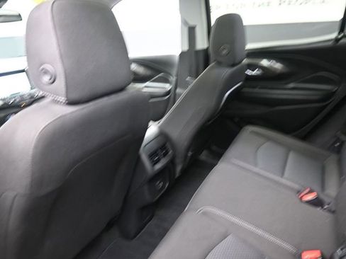 Used 2023 GMC Terrain SLE w/ Driver Convenience Package image 23