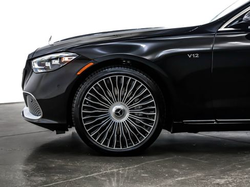 New 2026 Mercedes-Benz Maybach S 680 4MATIC image 10