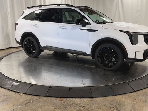 New 2026 Kia Sorento SX image 2