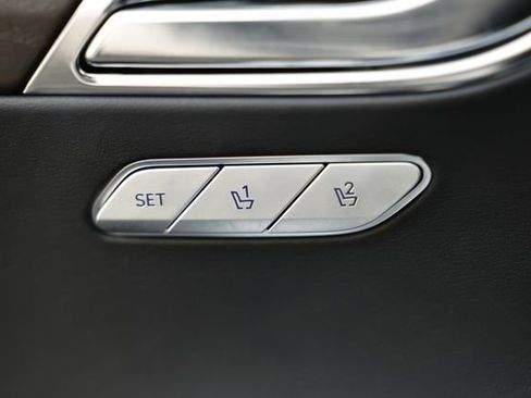 Certified 2024 Genesis GV80 3.5T AWD/4WD image 17