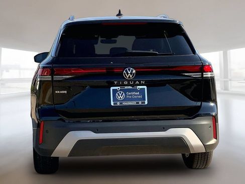 Certified 2026 Volkswagen Tiguan S FWD image 4