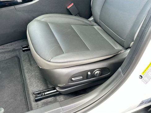 Used 2026 Chevrolet Trax ACTIV w/ Driver Confidence Package image 18