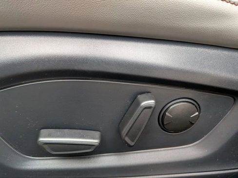 New 2026 Ford Explorer Active image 10