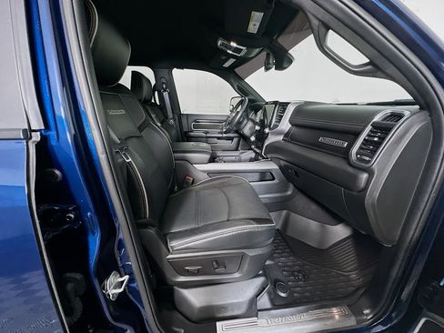 Used 2022 RAM 2500 Laramie w/ Night Edition image 32