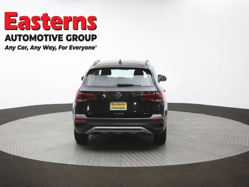 Used 2022 Volkswagen Taos S AWD/4WD image 35