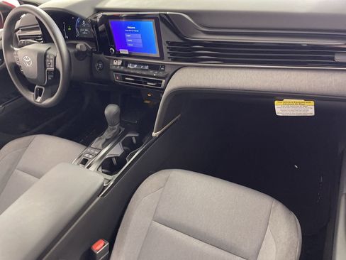 New 2026 Toyota Camry LE image 25