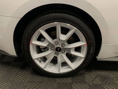 Used 2022 Ford Mustang GT Premium image 18